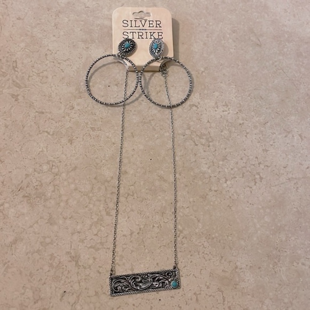 NWT- Silver Strike Silver with Turquoise Stud Hoop Earrings & Necklace Set